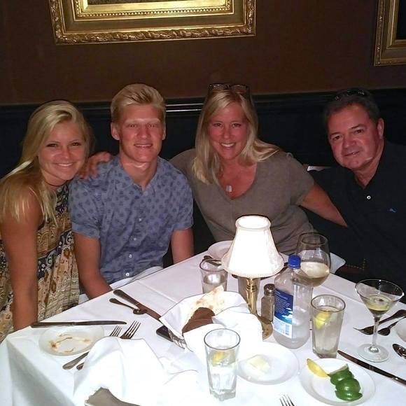 Meet your Posher, Karen - Picture 1 of 1